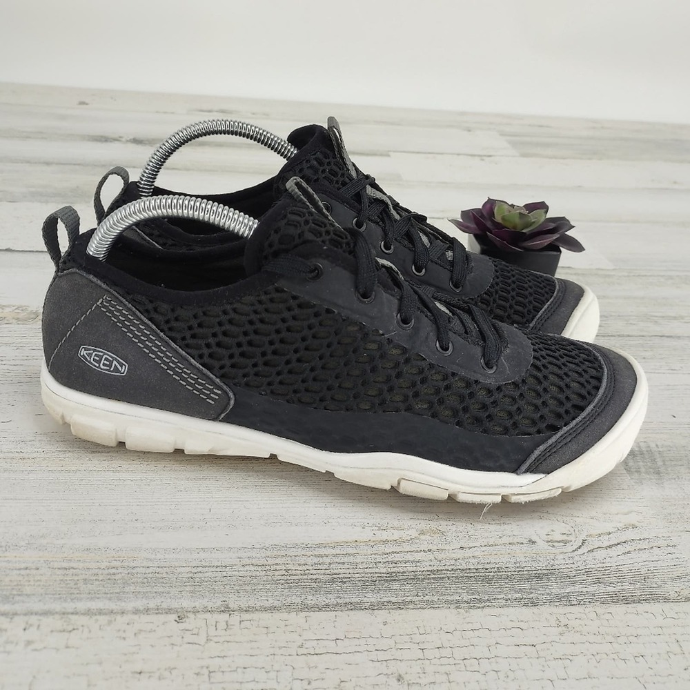 Keen Black Mesh Water Outdoor Lace Up Sneakers Size 9.5